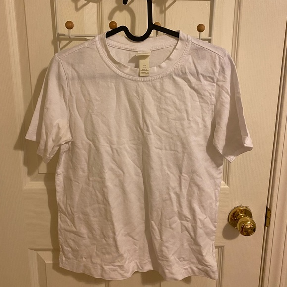 Basic white tee - Picture 1 of 2